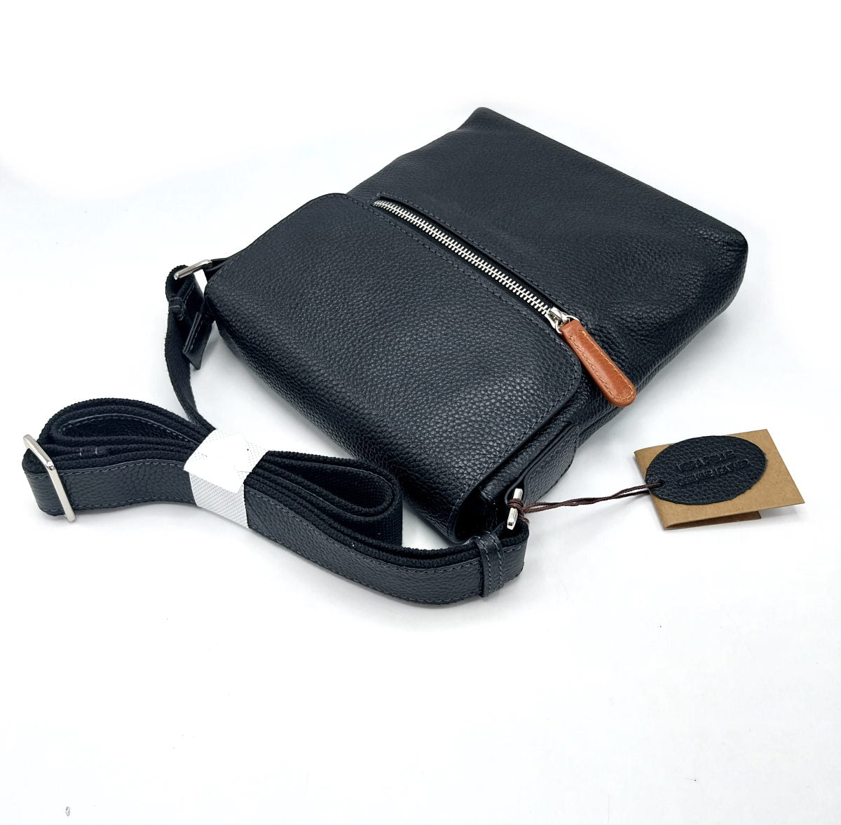 Genuine leather shoulder bag, for men, art. DO4813