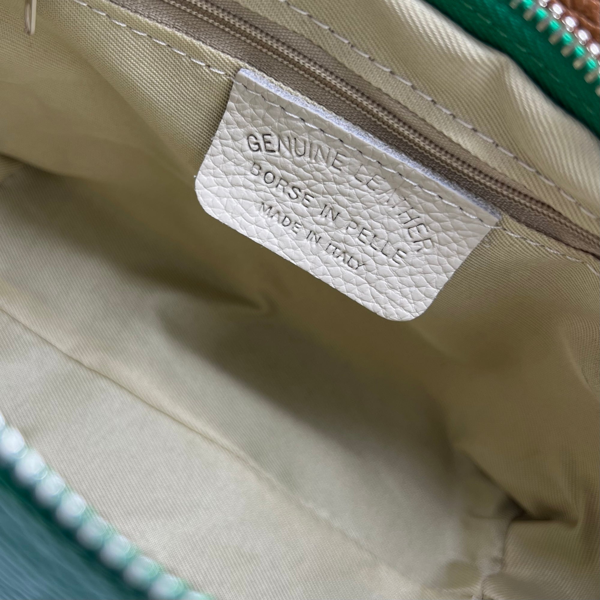 Genuine leather small shoulder bag, Made in Italy, art. 112580