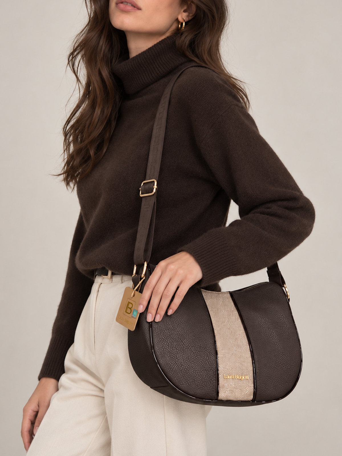 Crescent Moon Shoulder Bag, Laura Biagiotti, art. LB104-1.290