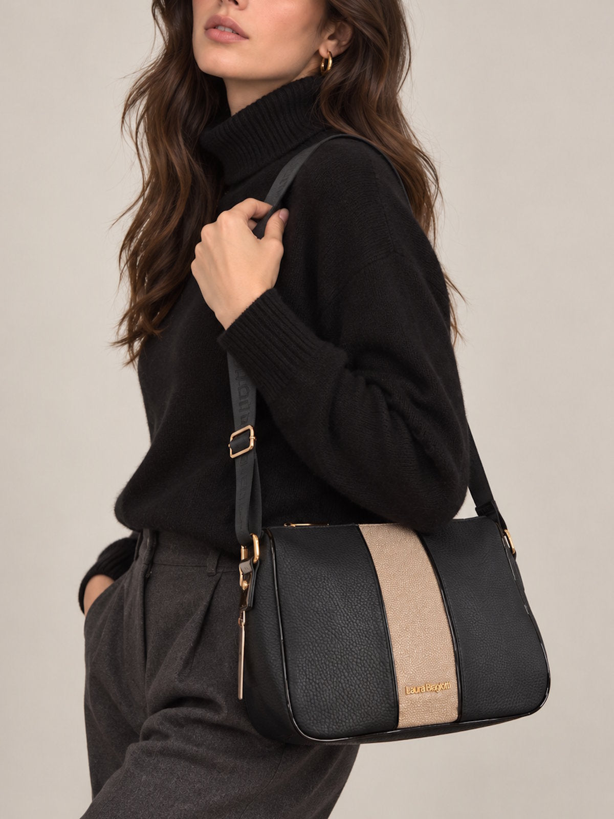 Rectangular Crossbody Bag, Laura Biagiotti, art. LB104-2.290