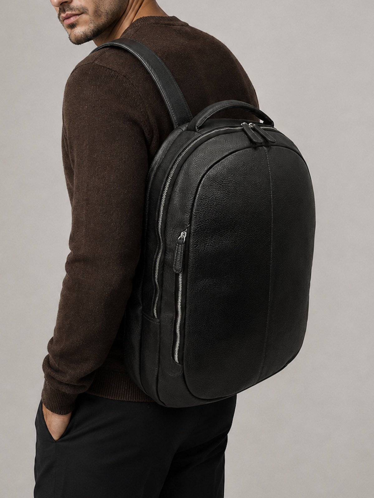 Extra-Large Genuine Leather Backpack for Men, art. DO4818