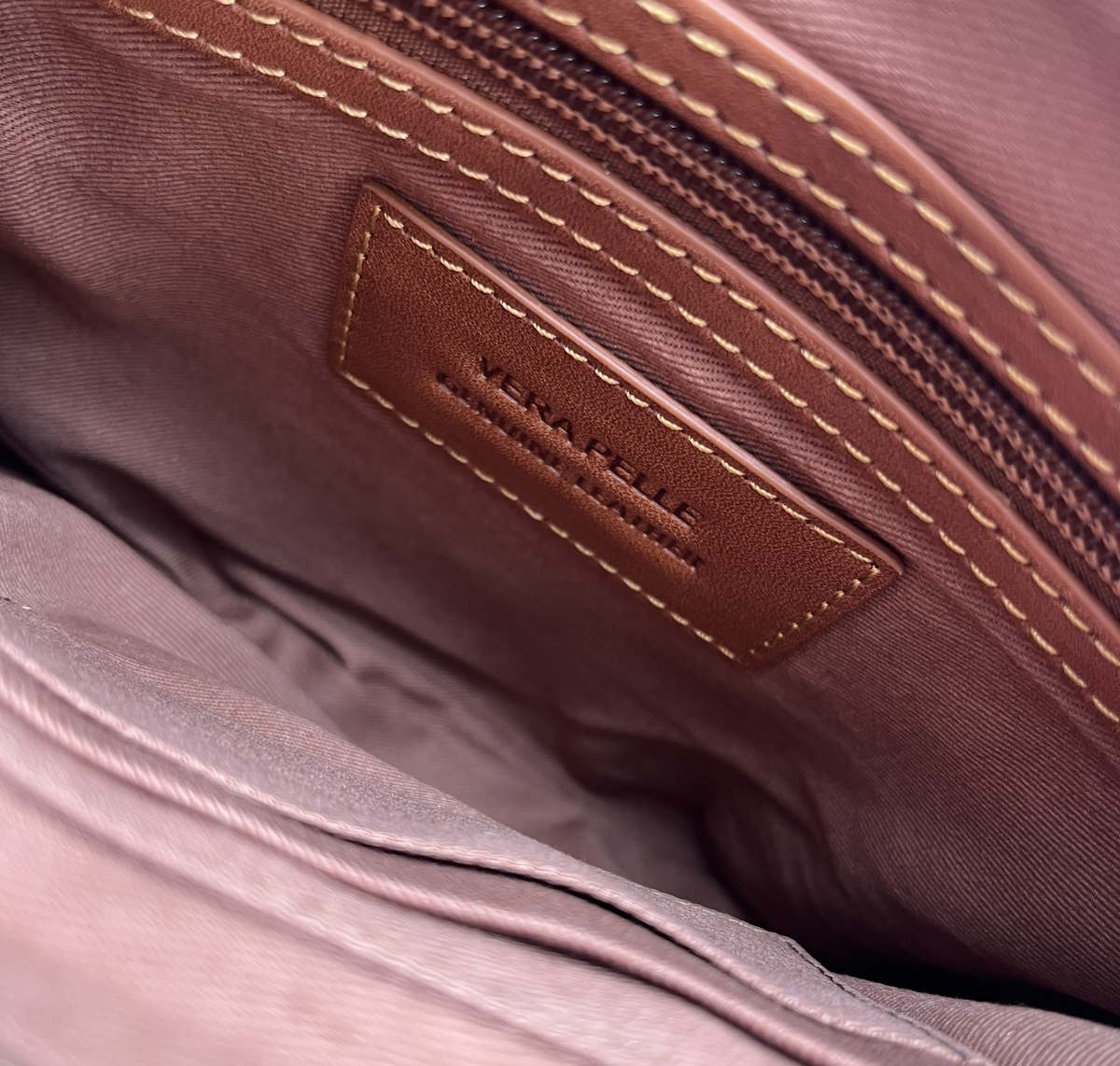 Genuine Leather shoulder bag small size, for men, art. VE4810