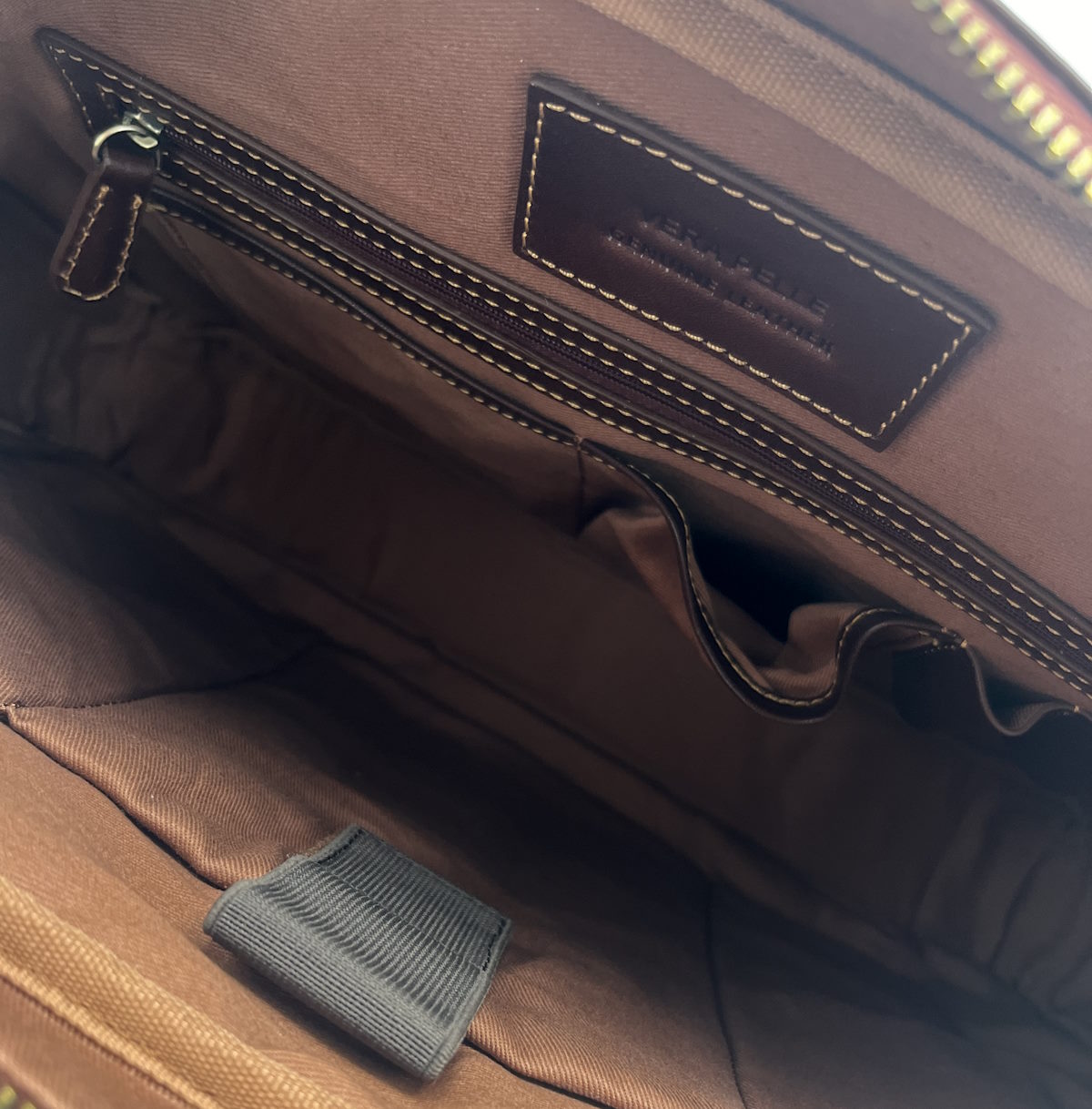 Buffered leather briefcase, for men, art. TA4815