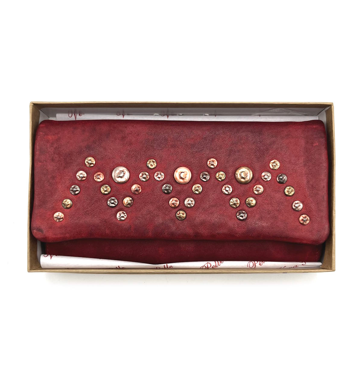 Wallet in washed leather, vintage effect with rivets, art. 1033-JU02.422