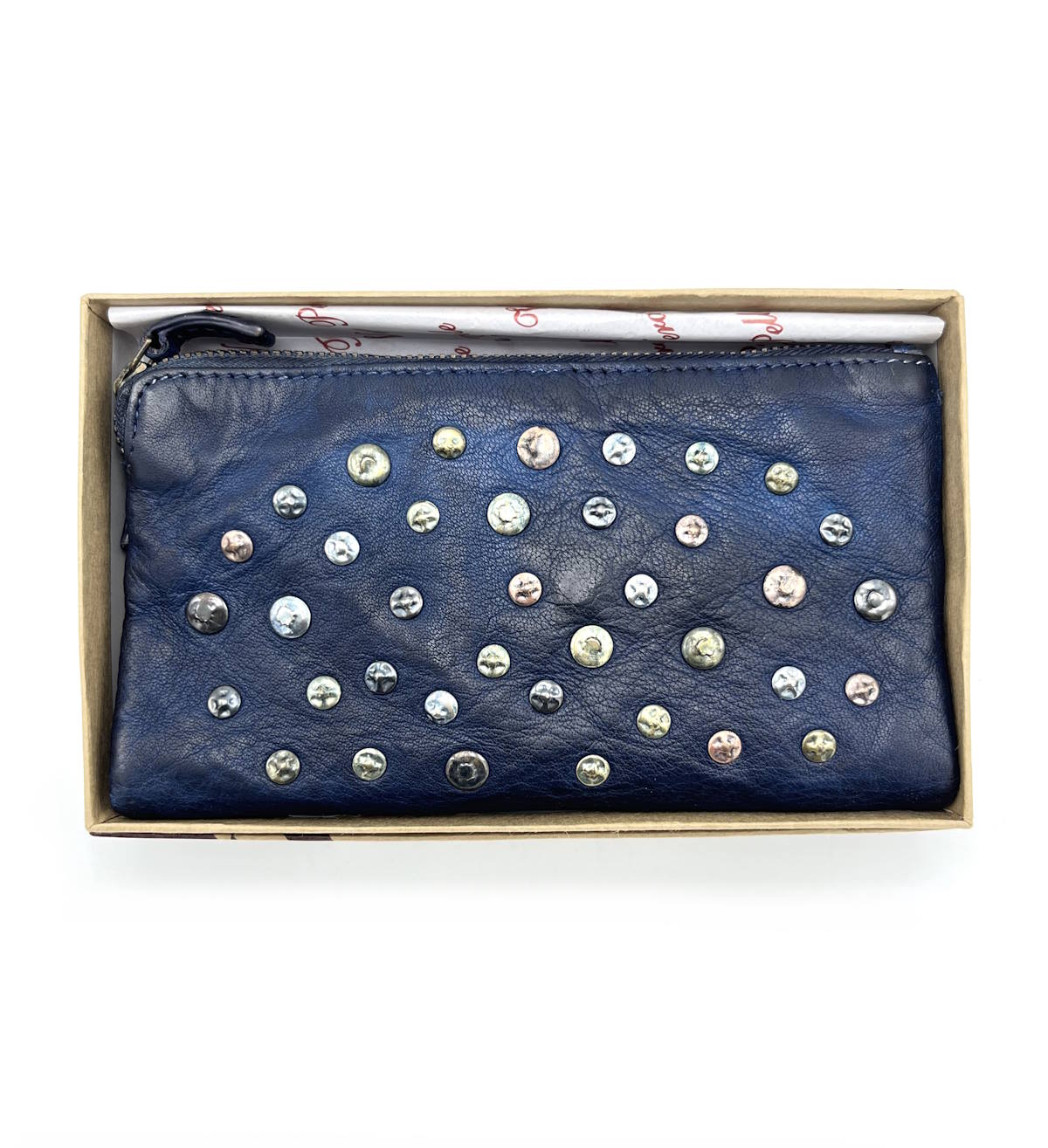 Wallet in washed leather, vintage effect with rivets, art. 1035-JU02.422