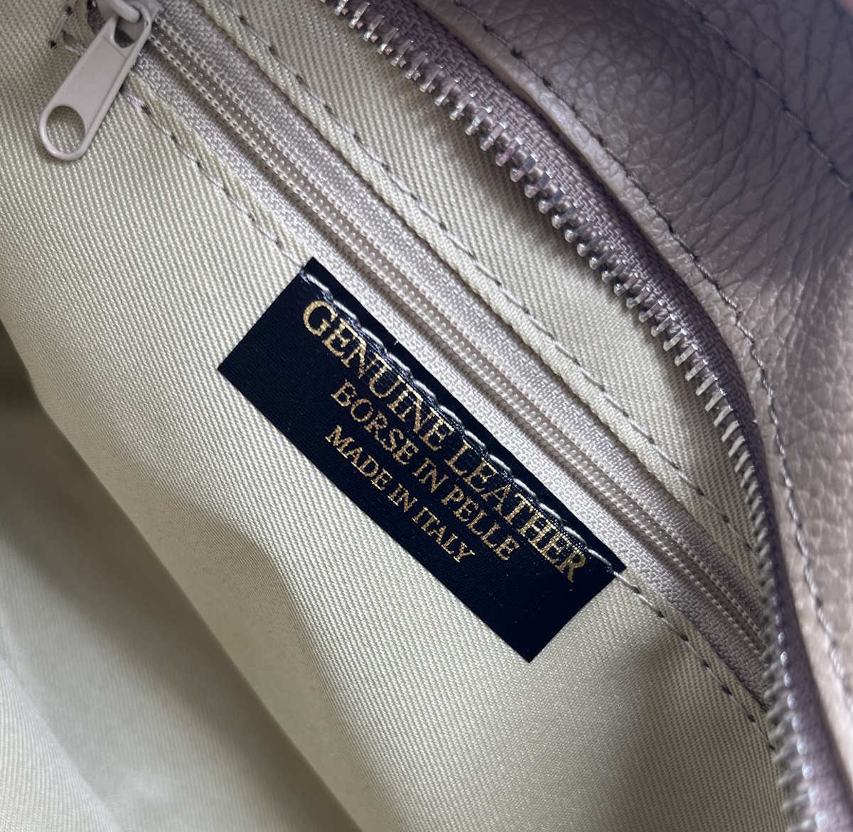 Genuine leather handbag, Small size, Made in Italy, art. 112494