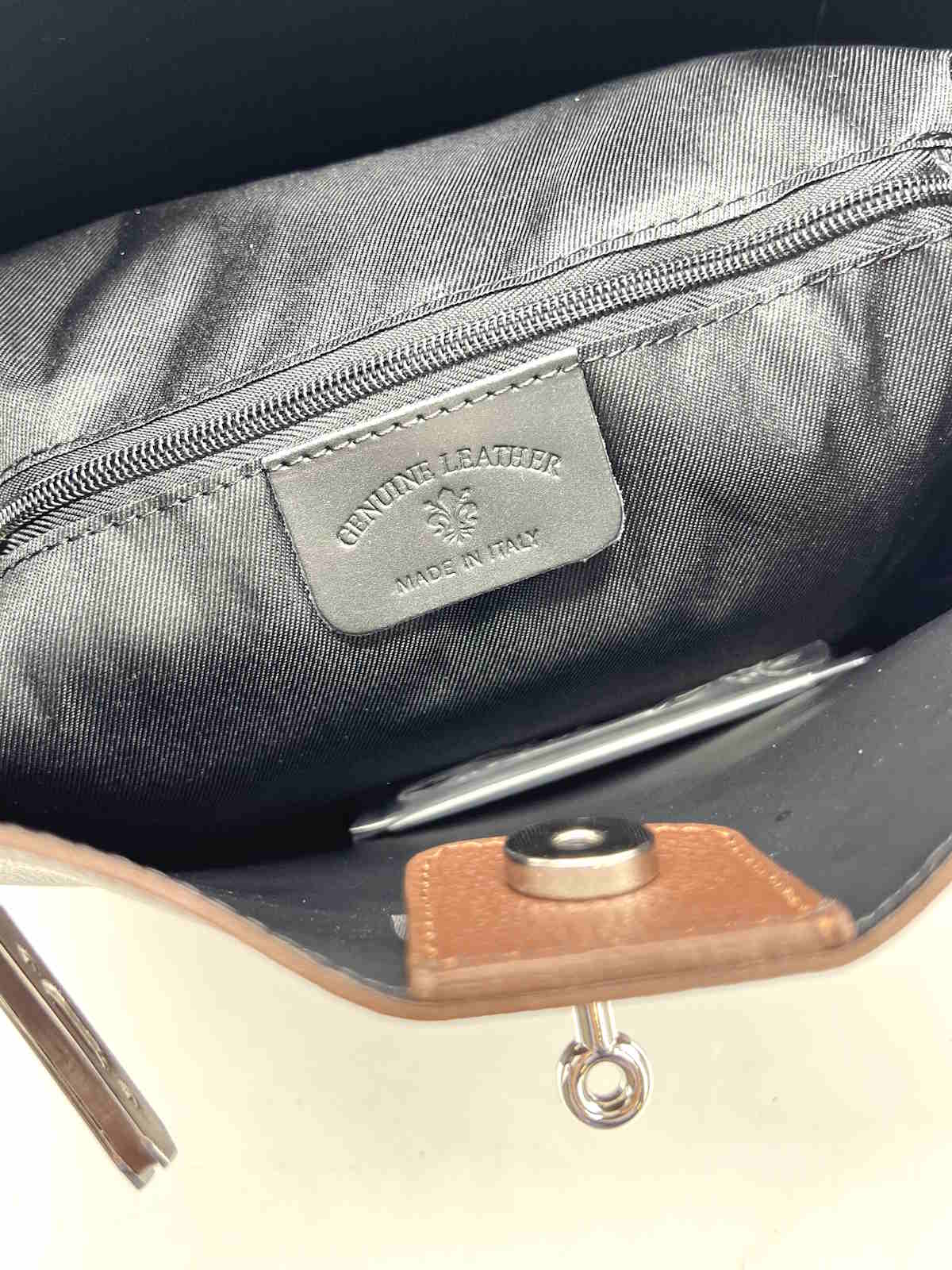 Women's Genuine Leather Shoulder Bag, Made in Italy, art. 112722