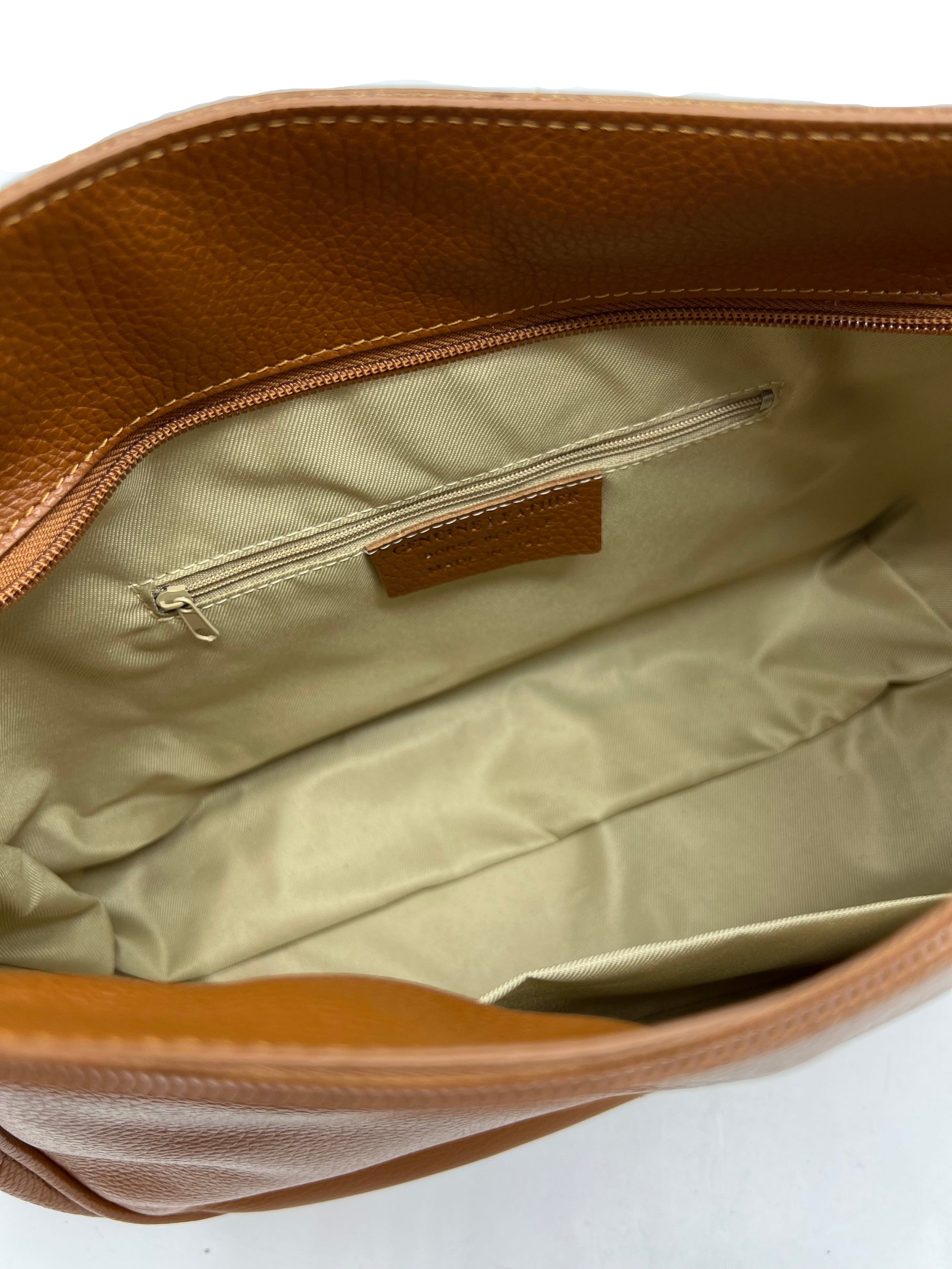 Genuine Leather Spacious Shoulder Bag, Made in Italy, art. 112766