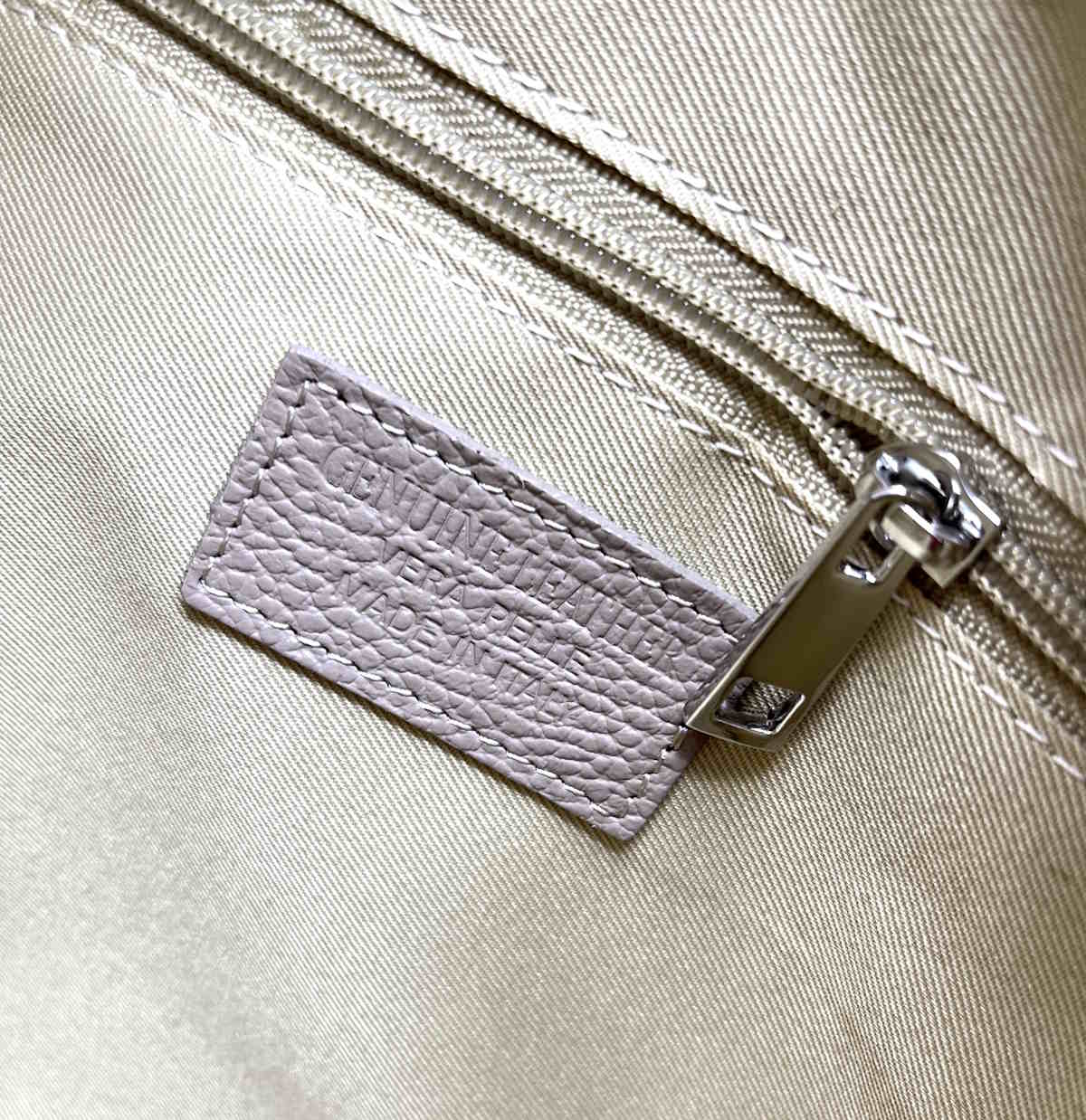 Genuine leather shoulder bag, for women, made in Italy, art. 112428