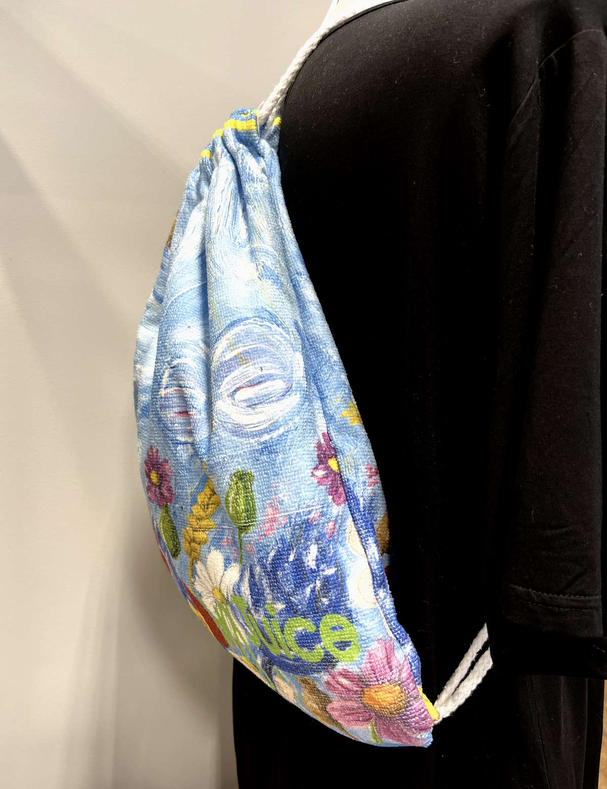 Brand Juice, Transformable beach towel/Drawstring Bag, art. 231029.155