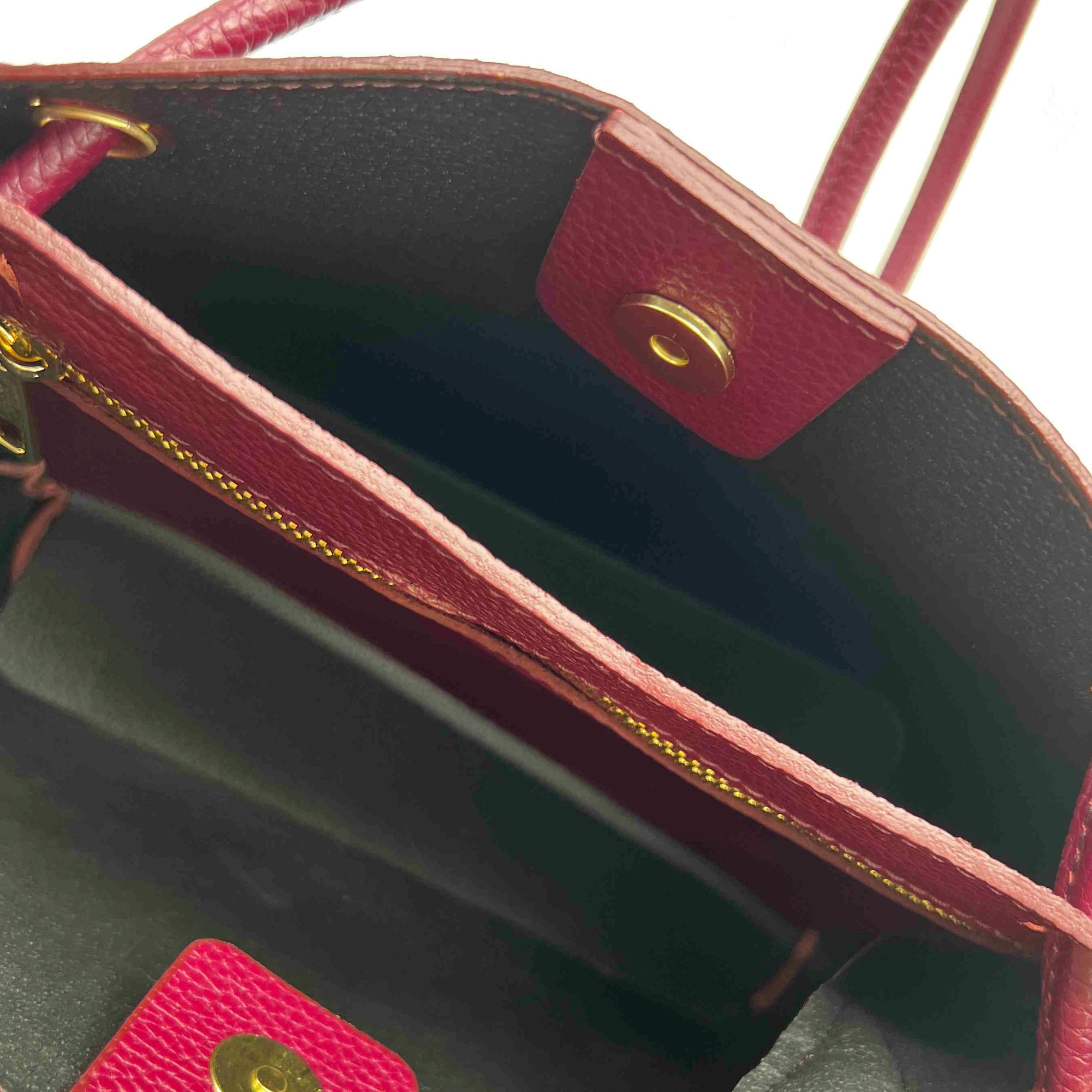 Genuine leather shoulder bag, Made in Italy, art. 112576