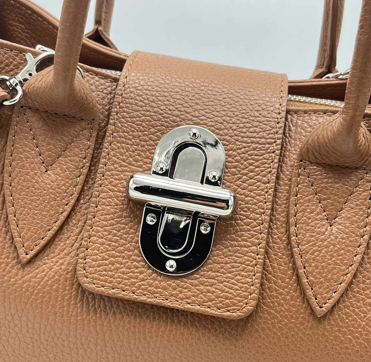 Genuine leather shoulder bag, for women, made in Italy, art. 112446