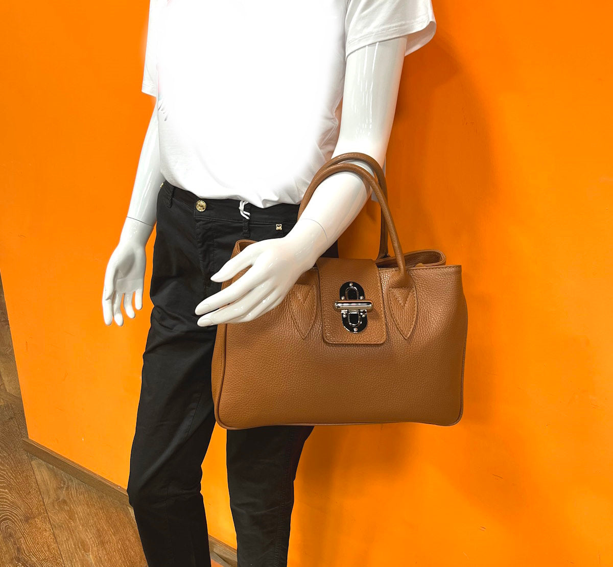 Genuine leather shoulder bag, for women, made in Italy, art. 112446