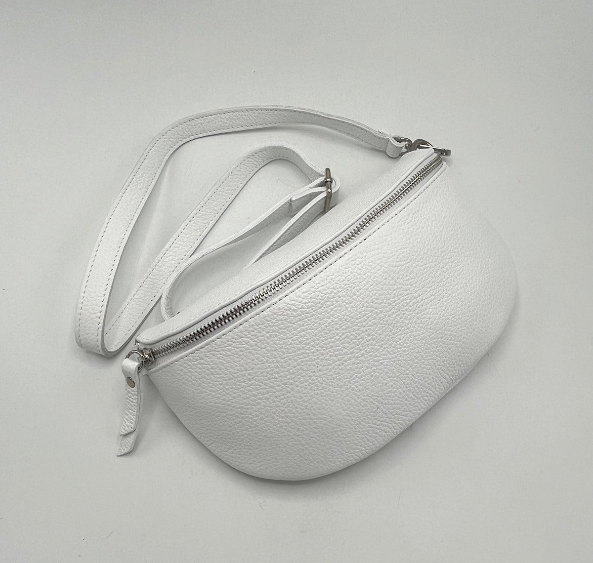 Genuine leather crossbody bag, Made in Italy, art. 112466