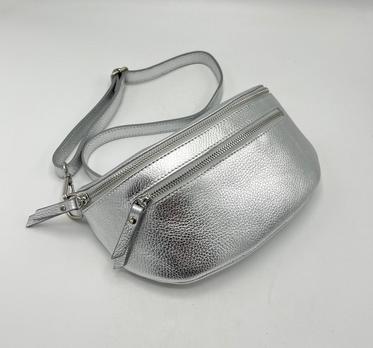 Genuine leather crossbody bag, Made in Italy, art. 112467/LA