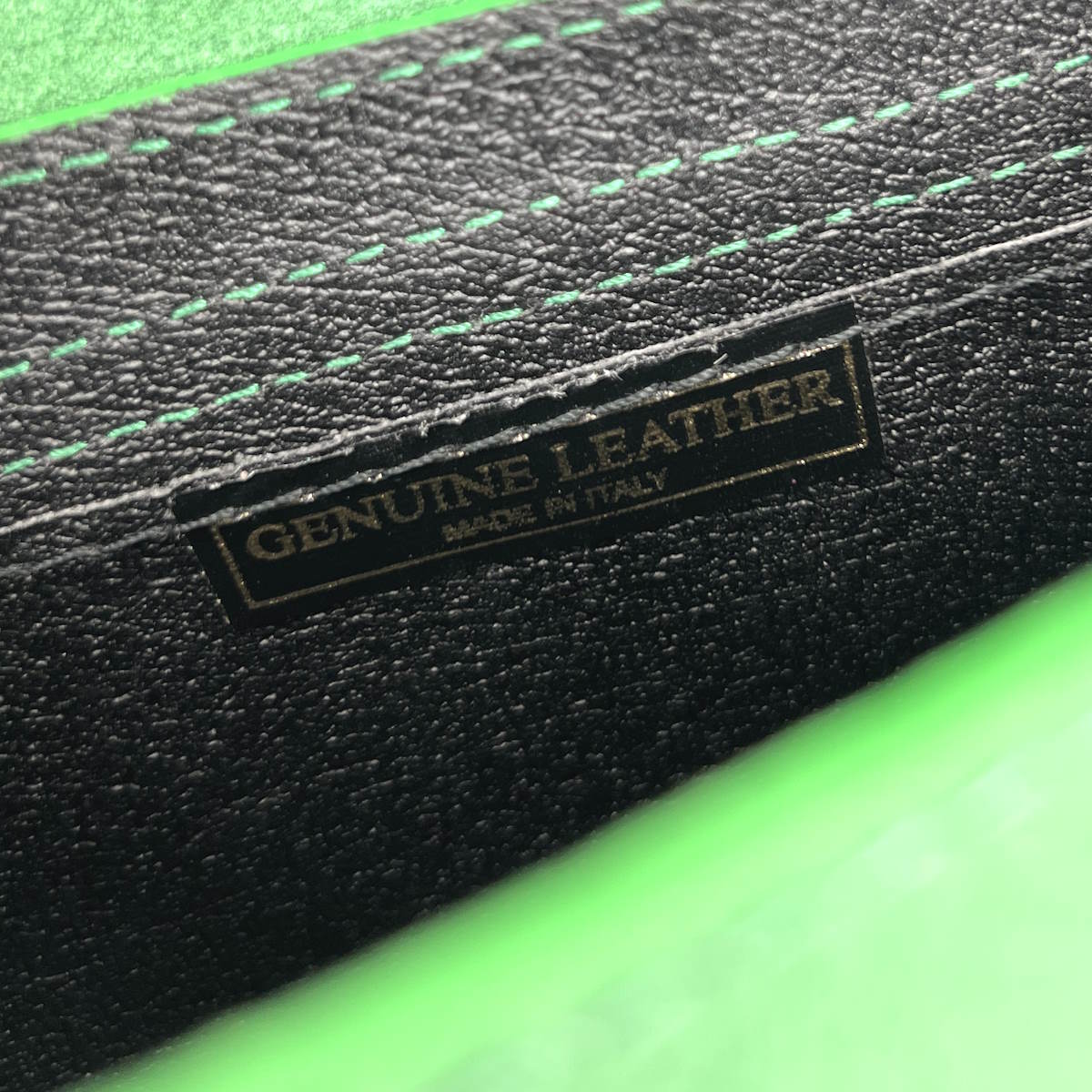 Borsa a mano in vera pelle con catena, Made in Italy, art. 112569