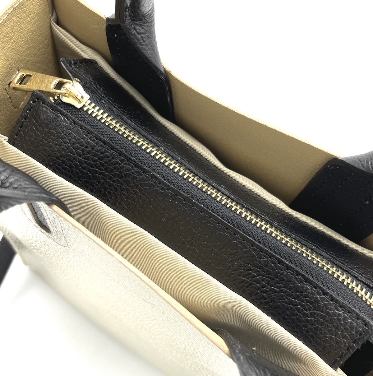 Genuine leather shoulder bag, Made in Italy, art. 112445/LA