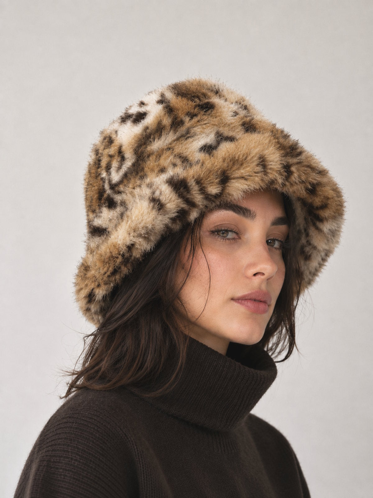Plush Leopard Print Faux Fur Bucket Hat, Fall/Winter, Art. MZ-2626.532