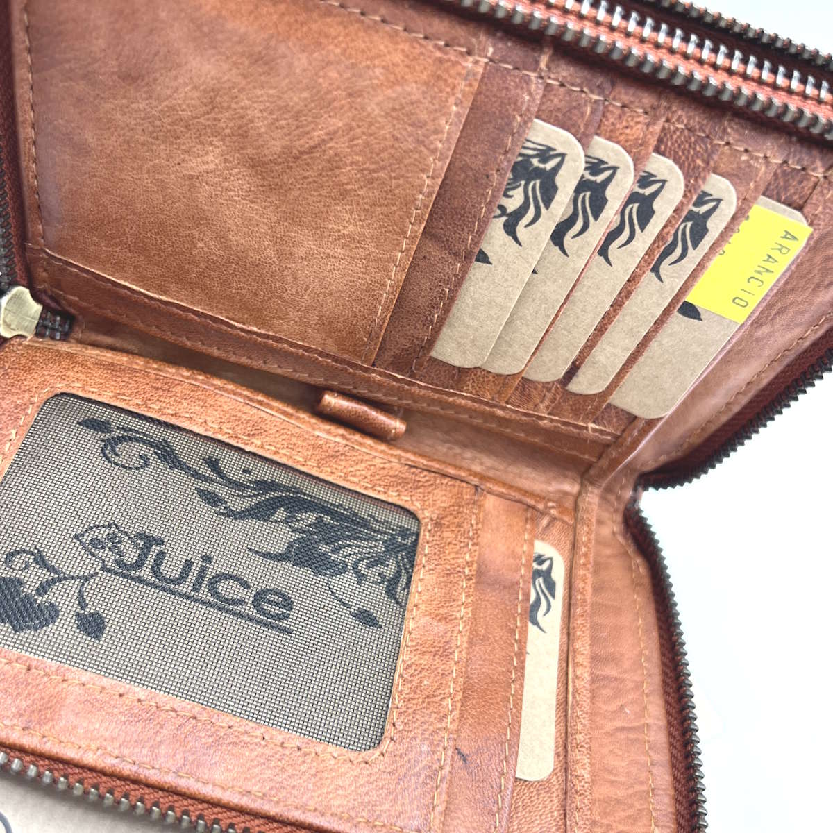 Wallet in washed leather, vintage effect, art. ZE1040