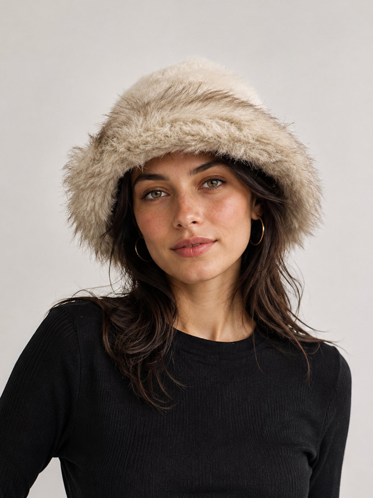 Reversible Plush Faux Fur & Faux Suede Bucket Hat, Fall/Winter, Art. XY-10.532
