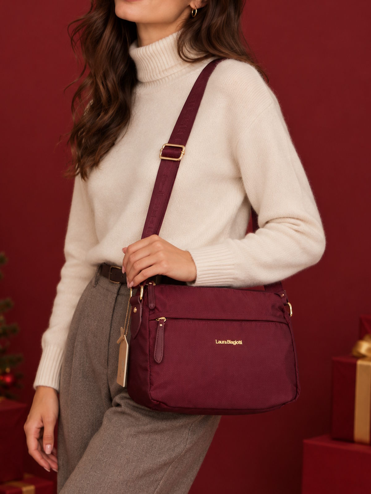 Effortlessly Lightweight Crossbody Bag, Laura Biagiotti, art. LB101-11.290