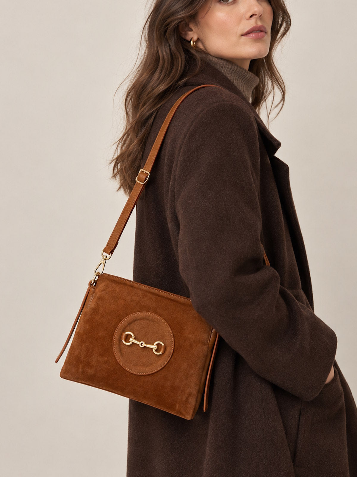 Women’s Suede Leather Crossbody Bag with Gold Horsebit Detail, Made in Italy, art. 112792
