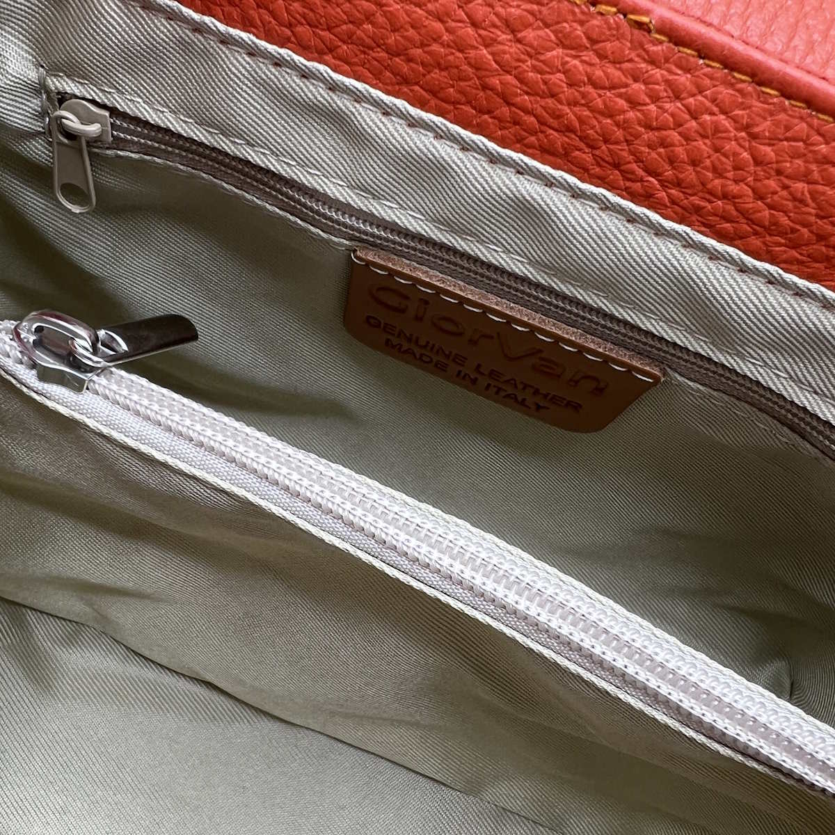 Genuine leather shoulder bag, Made in Italy, art. 112432GV
