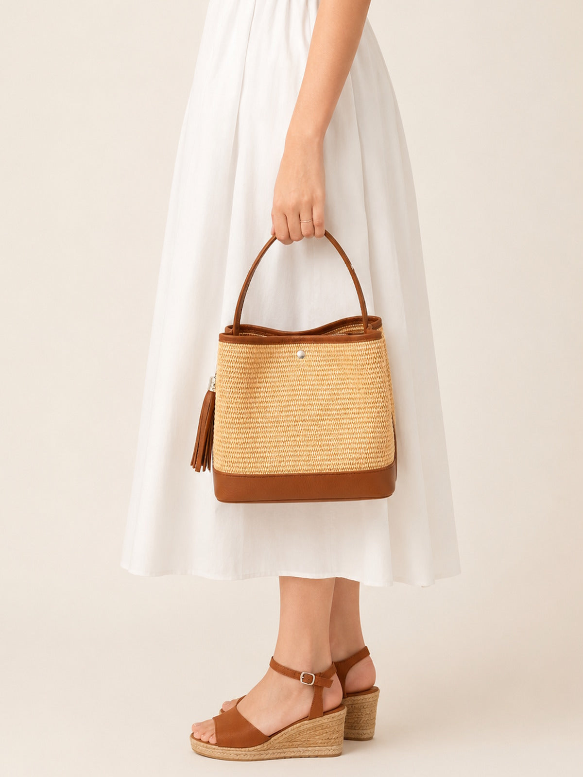 Summer collection, raffia and genuine leather bucket bag, Made in Italy, art. 112595