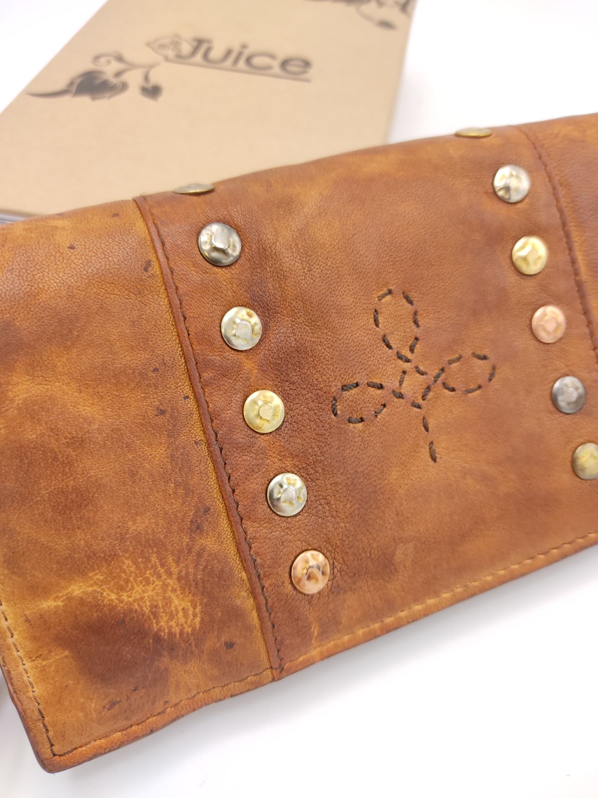 Washed leather wallet art. 058-JU02