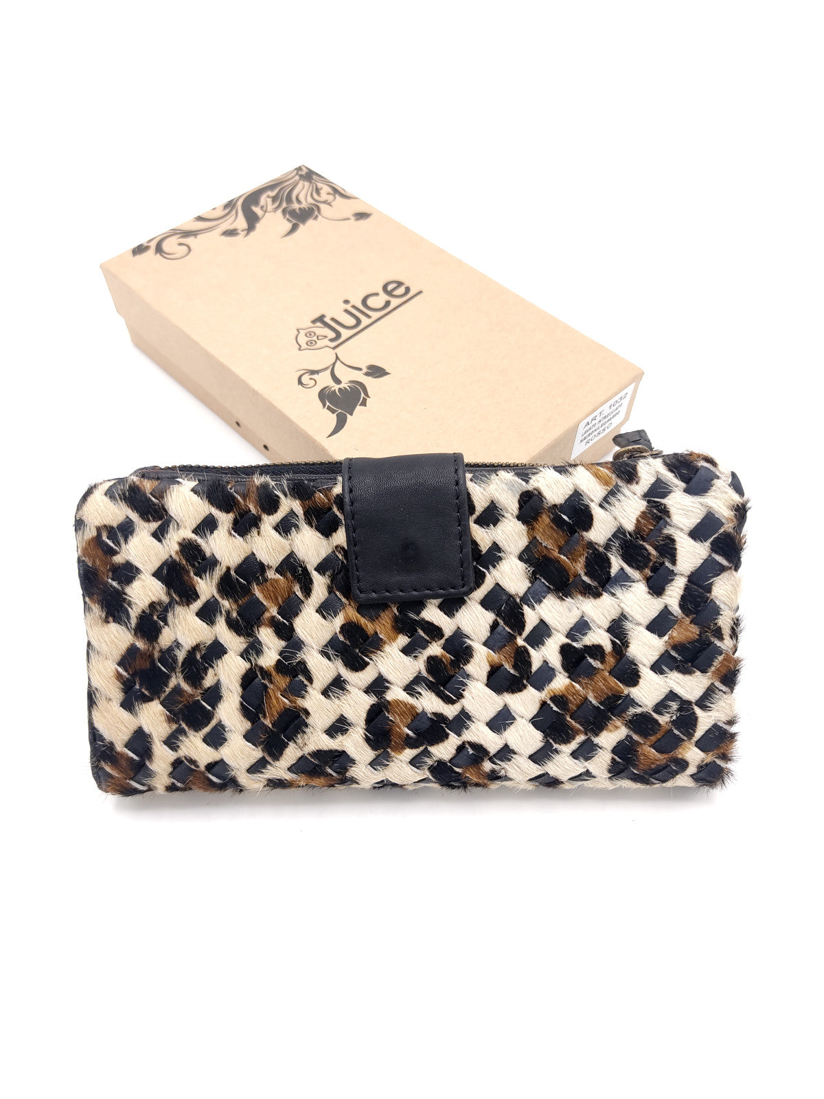 Washed leather and calf hair wallet art. LE1032.422