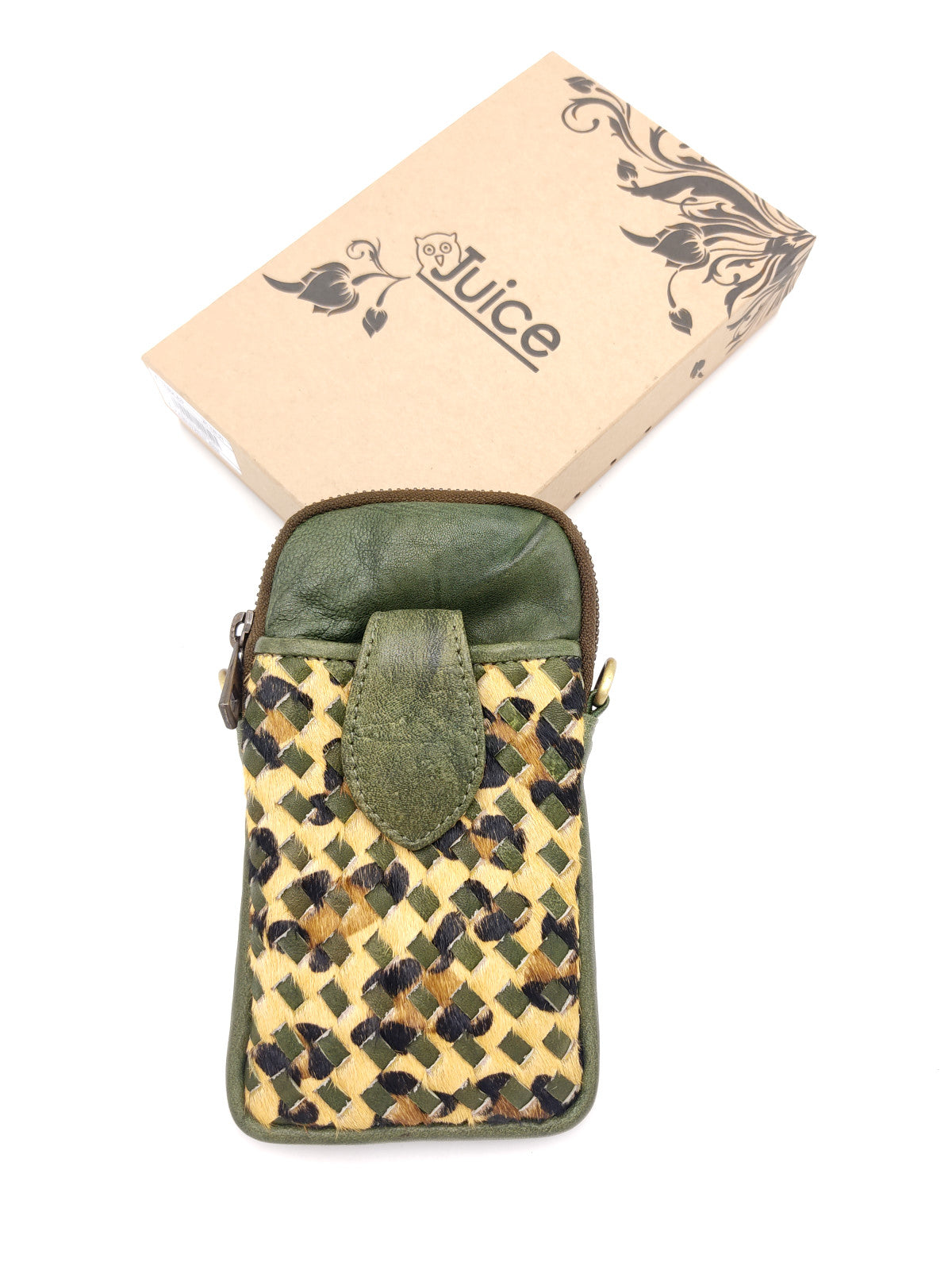 Washed leather and calf hair wallet art. LE054.422