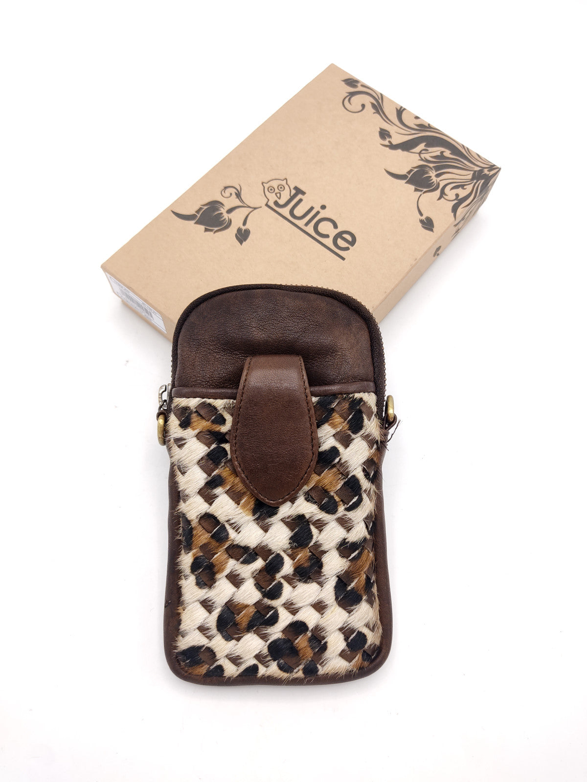 Washed leather and calf hair wallet art. LE054.422