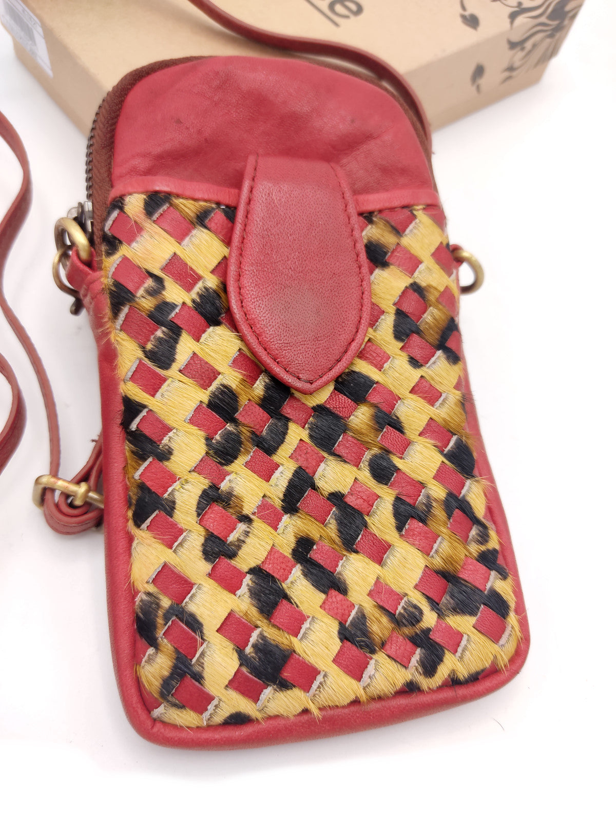 Washed leather and calf hair wallet art. LE054.422