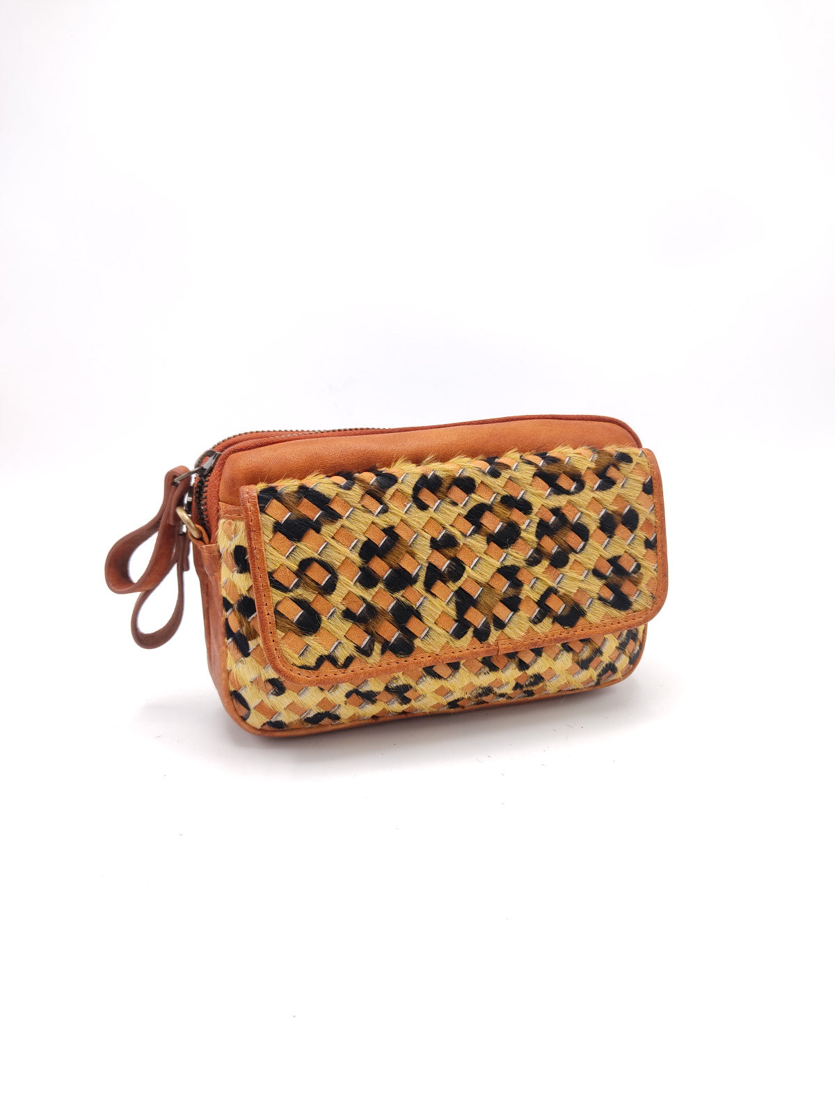 Washed leather and calf hair shoulder bag art. LE024.422