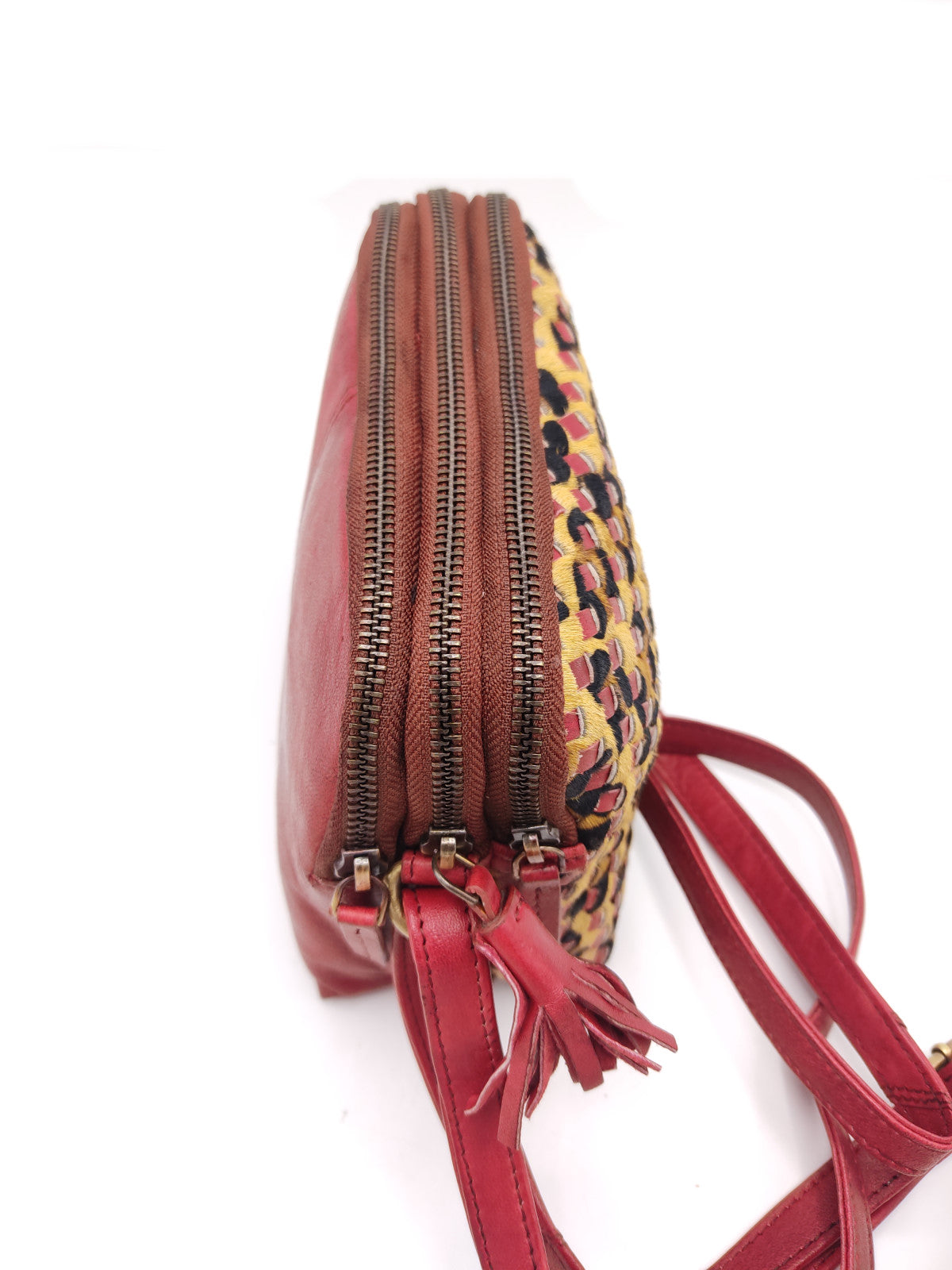 Washed leather and calf hair shoulder bag art. LE043.422