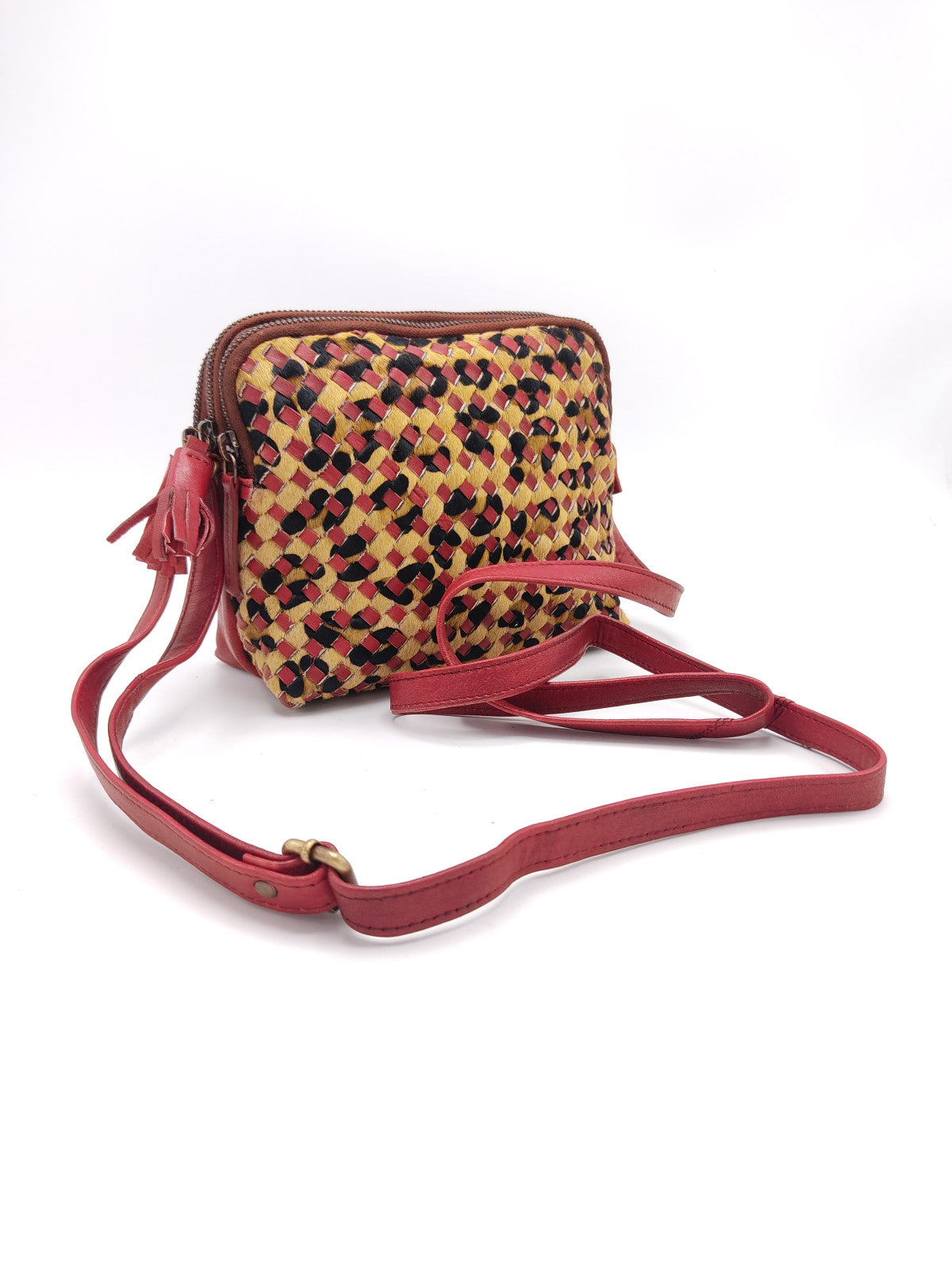 Washed leather and calf hair shoulder bag art. LE043.422