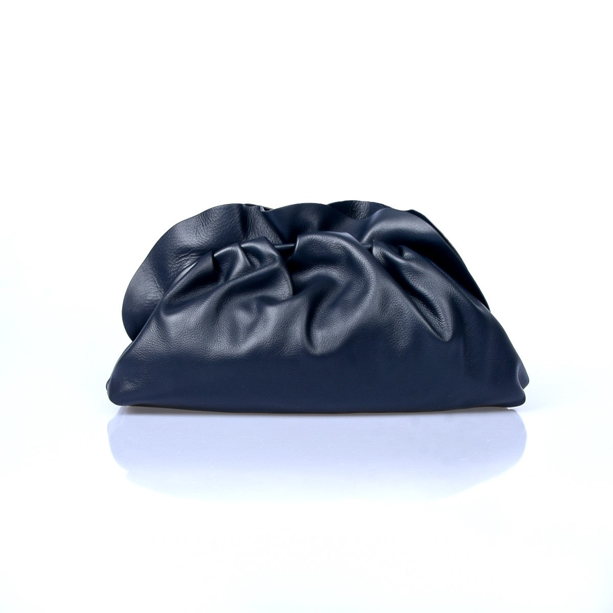 Soft genuine leather handbag art. 112375