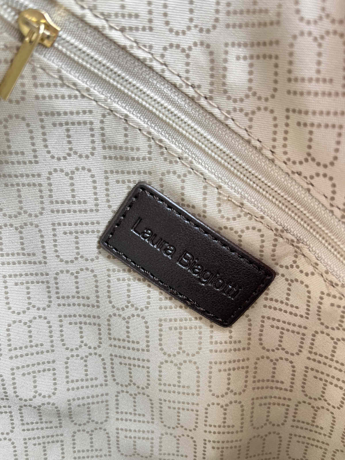 Shoulder bag, brand Laura Biagiotti, art. LB100-46.290