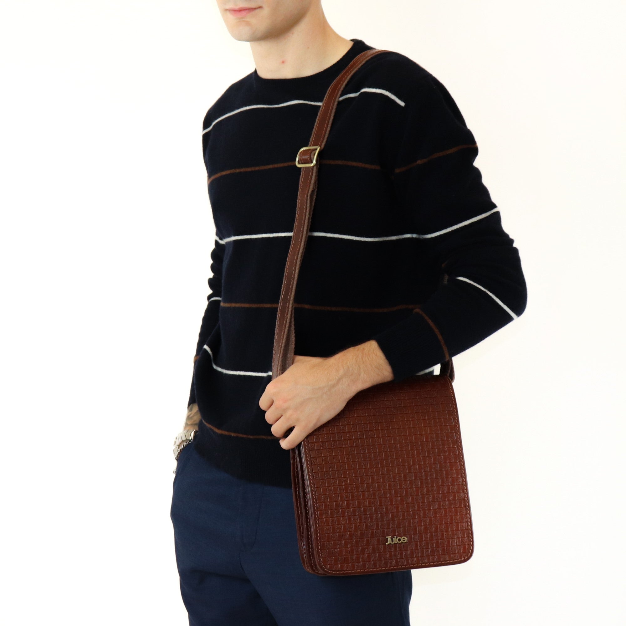 Borsa a tracolla in pelle tamponata a mano art.  112209