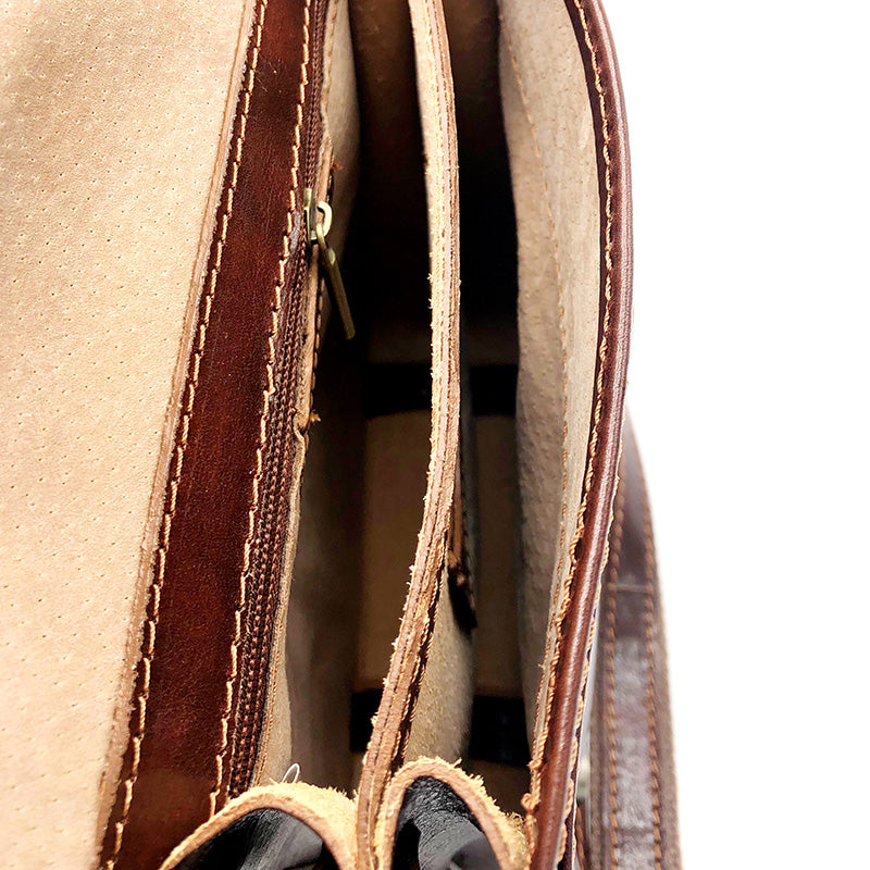 Borsa a tracolla in pelle tamponata a mano art.  112209