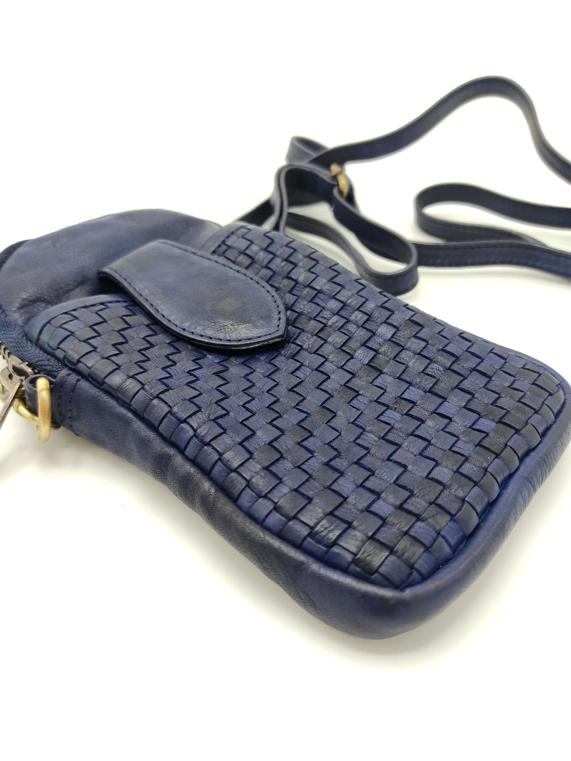 Portafoglio in pelle lavata art.  054