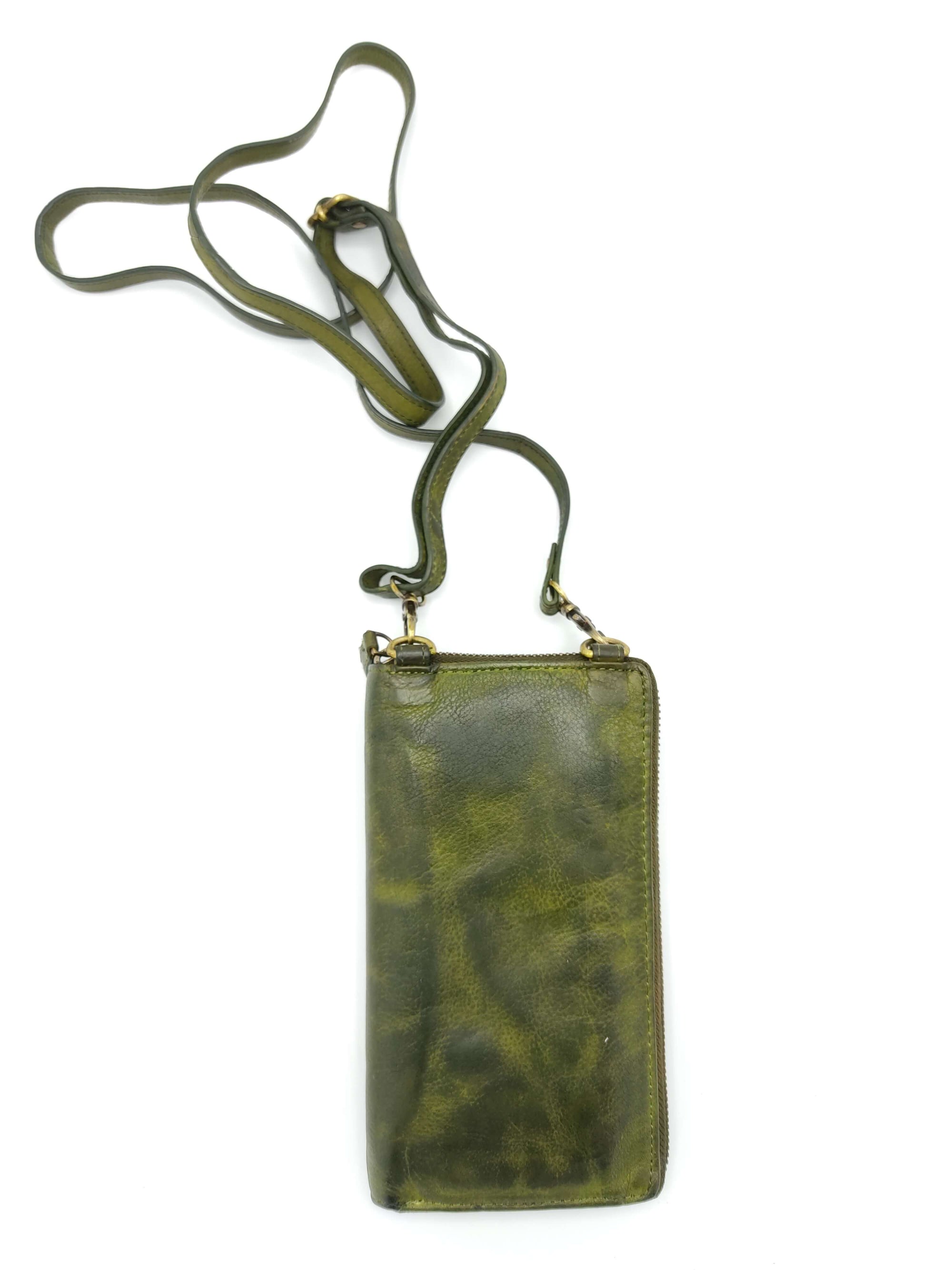 Portafoglio in pelle lavata art.  055